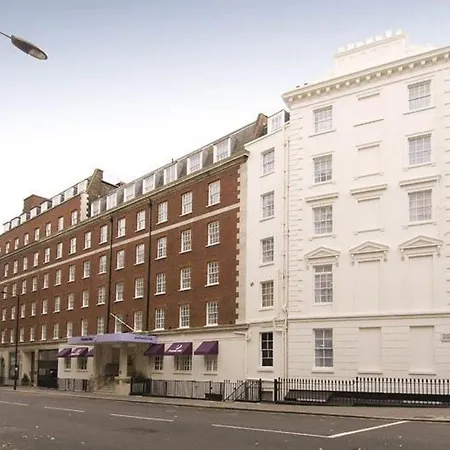 Premier Inn London Victoria-2